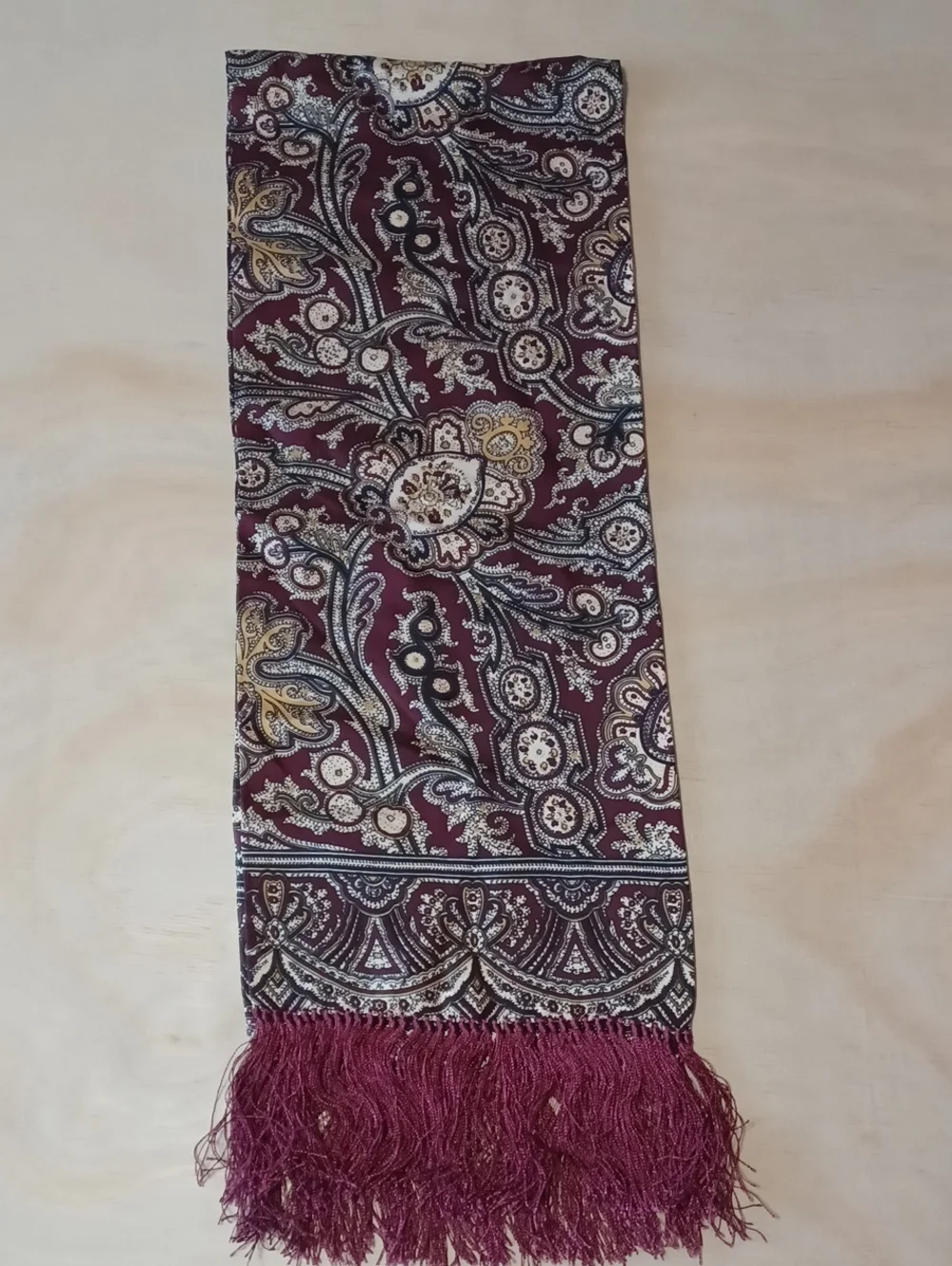 Vintage Paisley Oblong Fringe Scarf 48×10 Silk Feel Burgundy Cream Gold